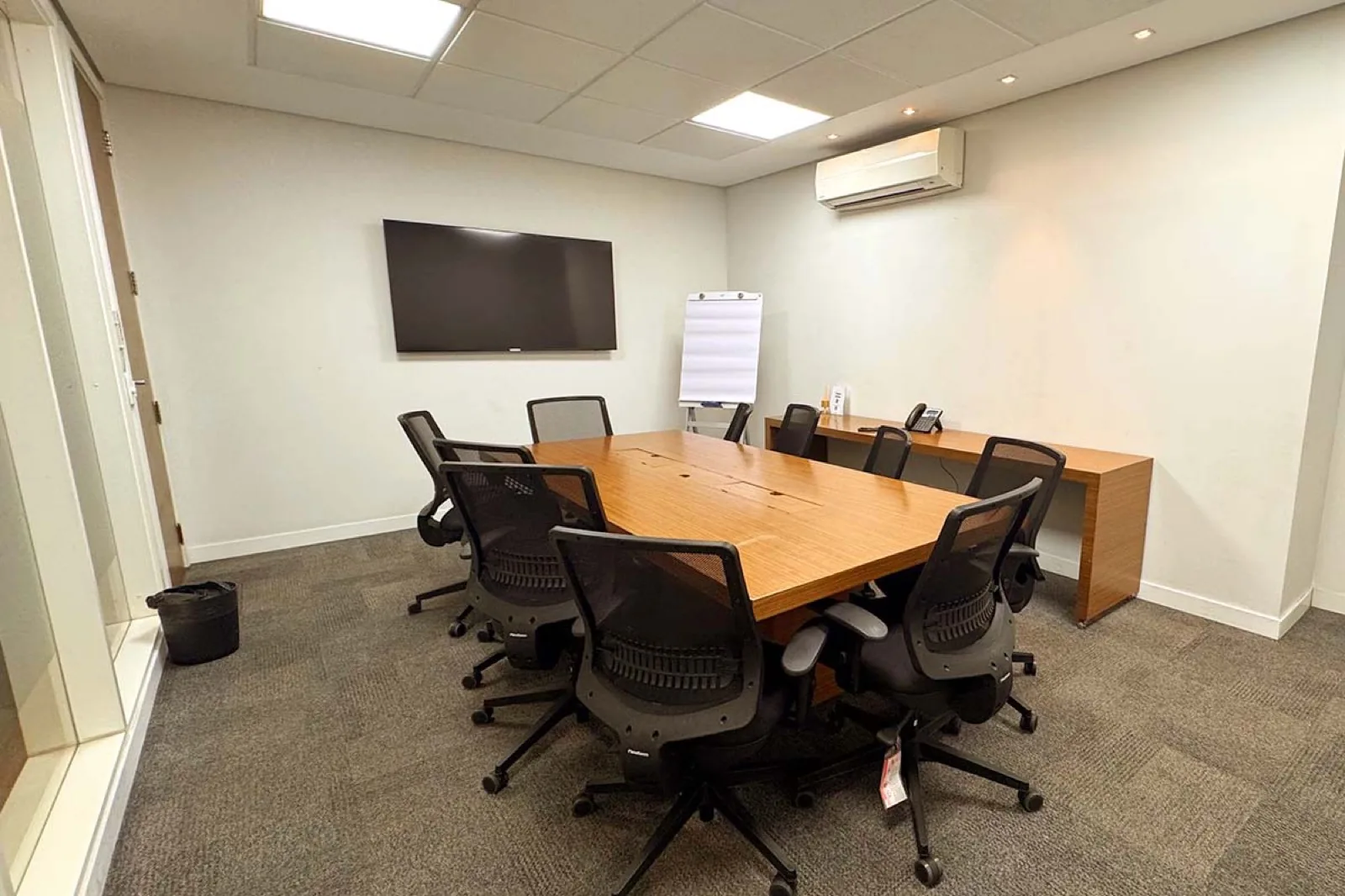 Sala de reunião na Av. Paulista